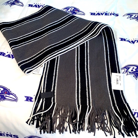 CALVIN KLEIN SCARF BLK WHT & GREY NEW Sz:Os - Picture 1 of 5